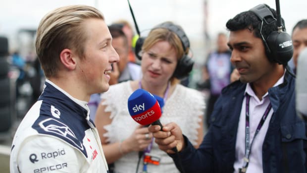 Liam Lawson - AlphaTauri - Karun Chandhok - Bernie Collins
